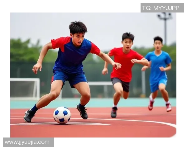 足球38号球星：从新星崛起到球场传奇的成长之路