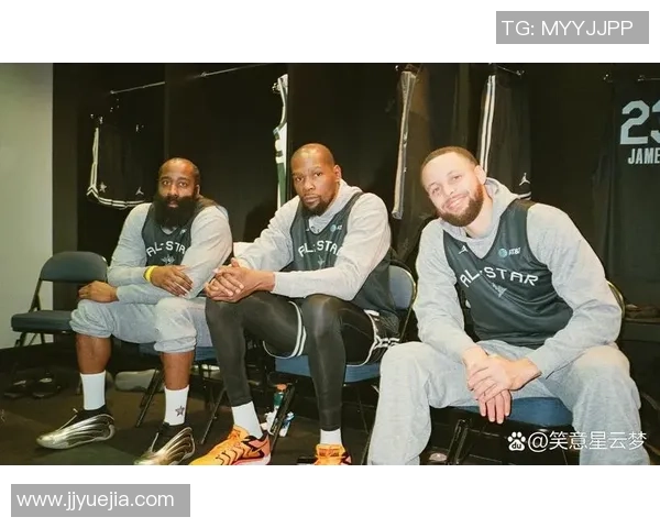 足球球星合影模板设计与创意运用解析打造属于你的明星瞬间